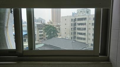 OP-HK-15 待檢房擺放窗戶示意圖